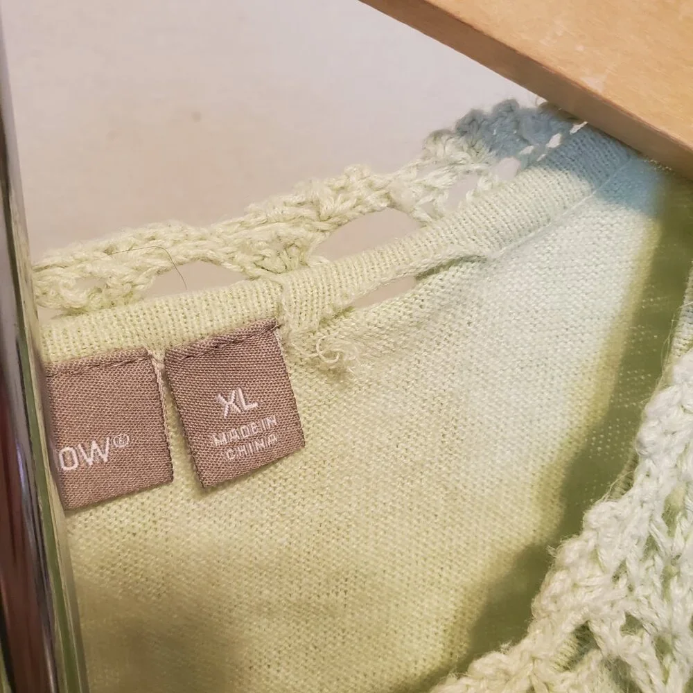 Croft and Barrow green crochet size XL long sleeves - Picture 3 of 12